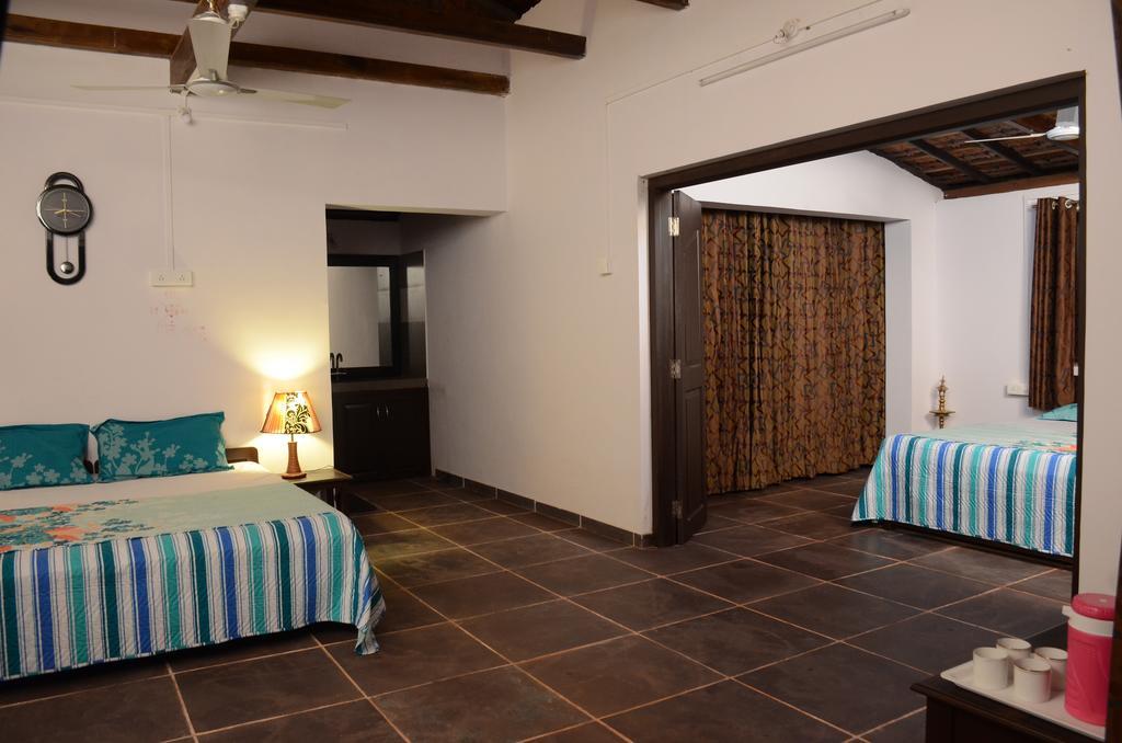 Beachfront Villas Ganpatipule Quarto foto